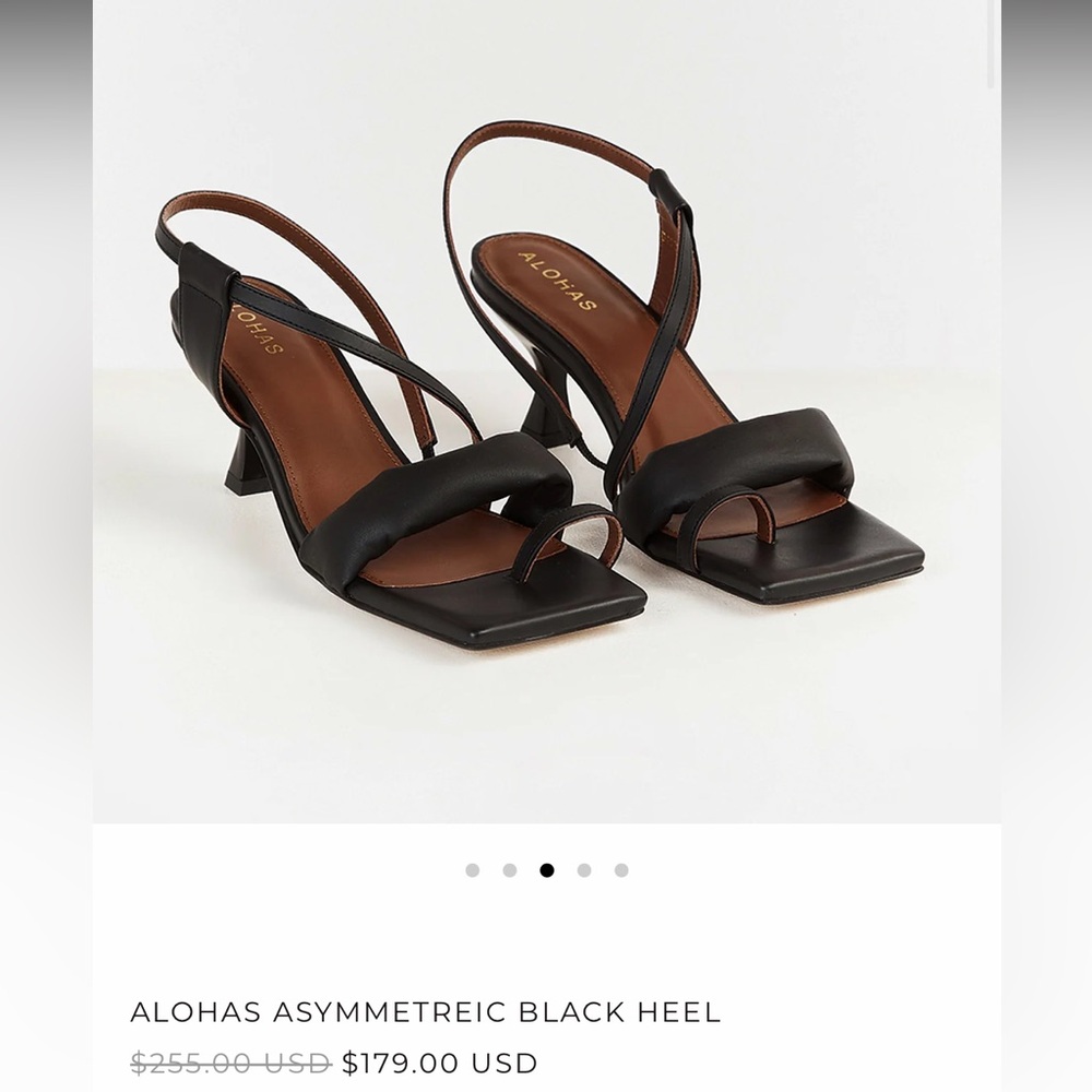 ALOHAS black asymmetric sandals - Picture 3 of 3